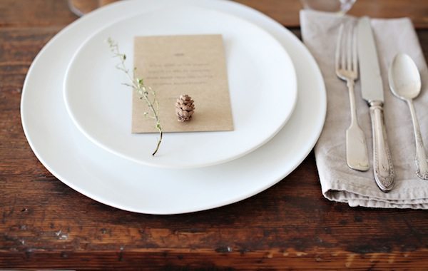 The Art of Being A Professional Dinner Guest | Darling Magazine