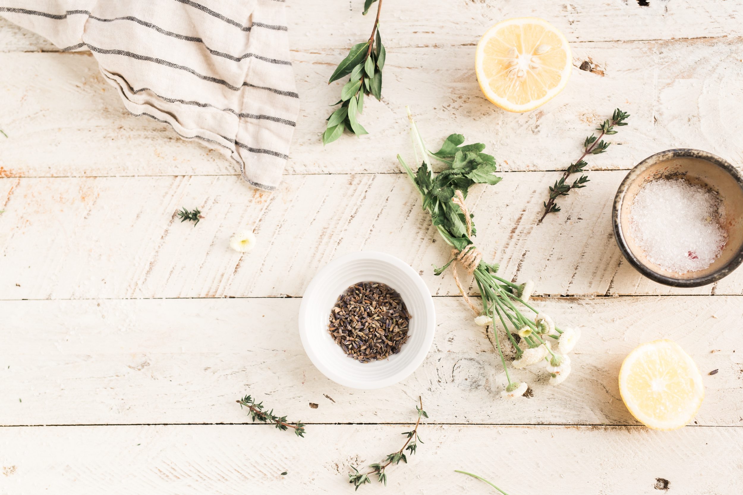 A List of 20 Essential Herbs For Wellness | DARLIING