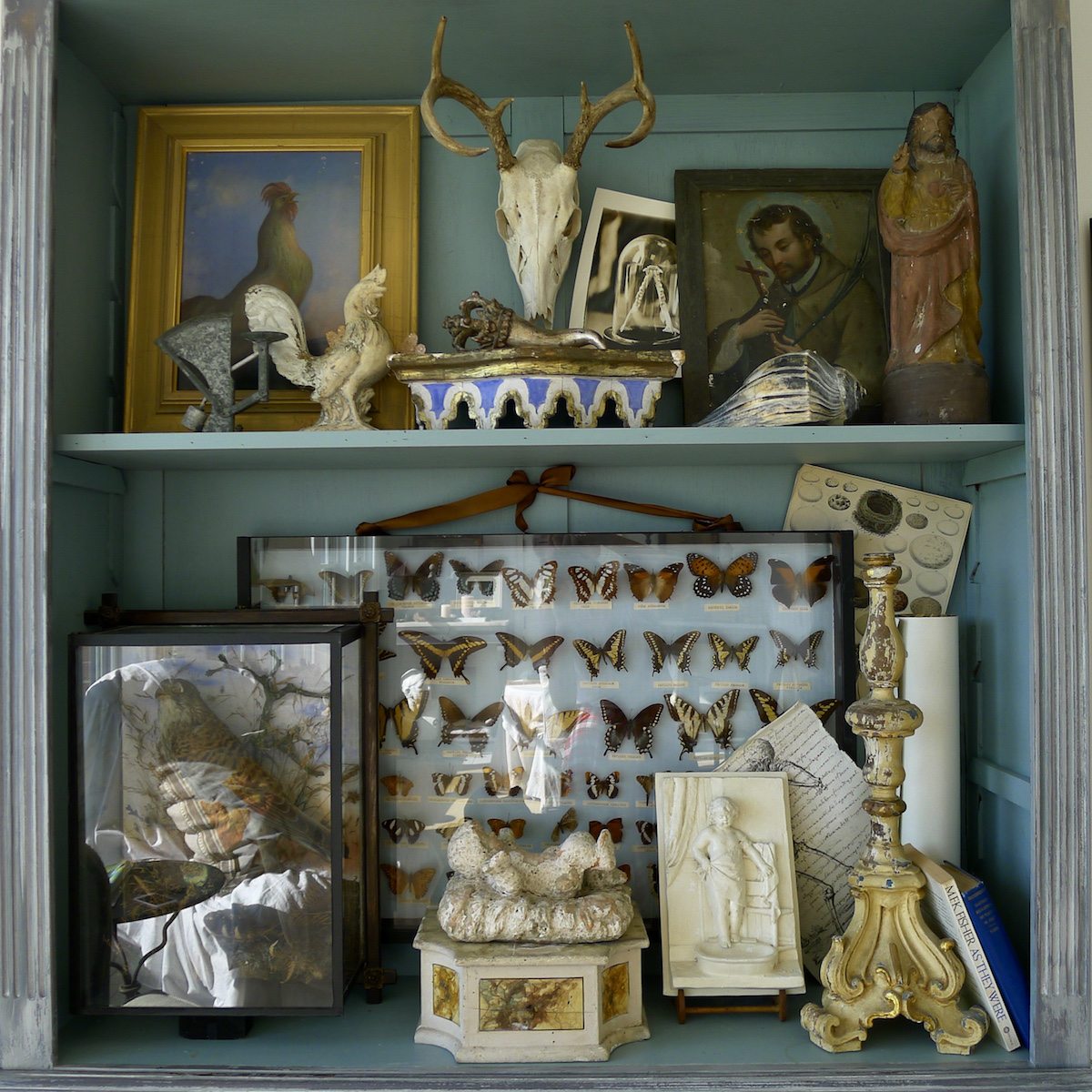 frames shelf collection