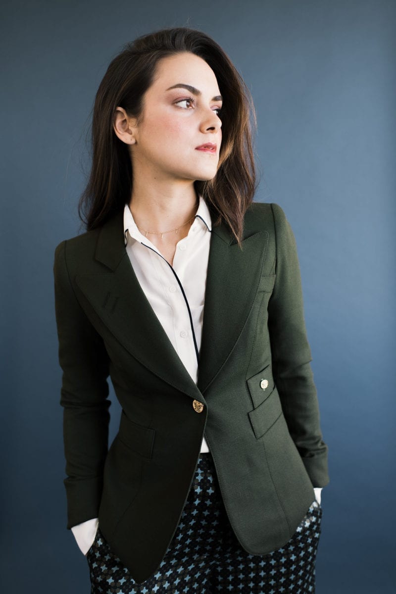 A close up of a business woman looking to the side