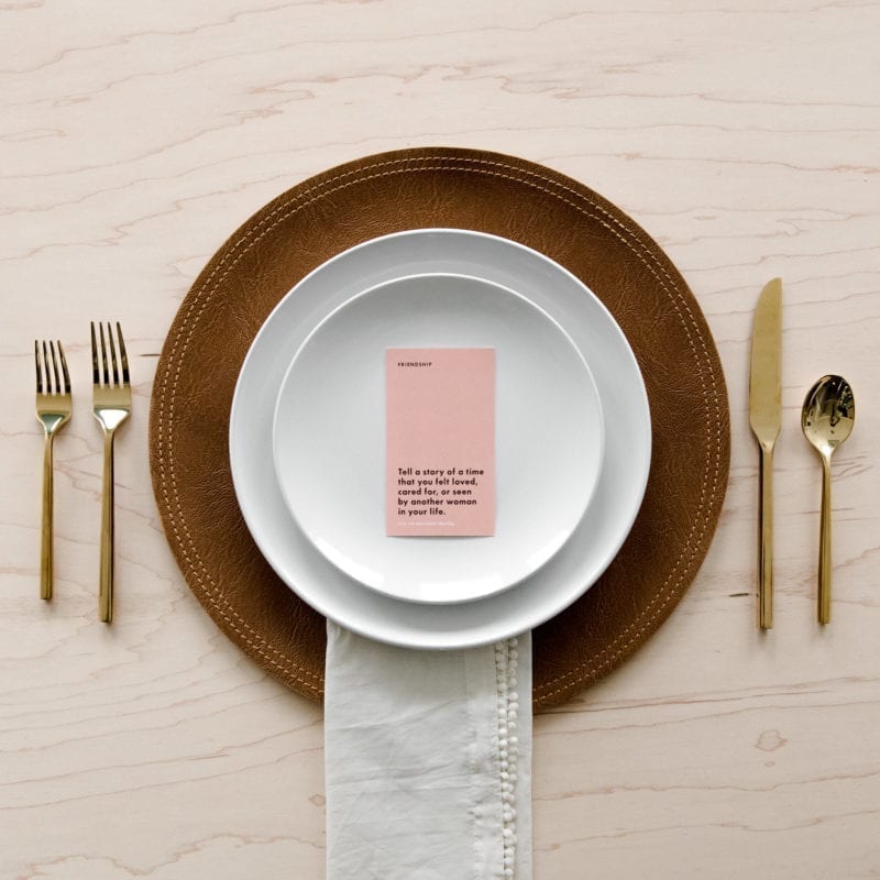 A dinner place setting